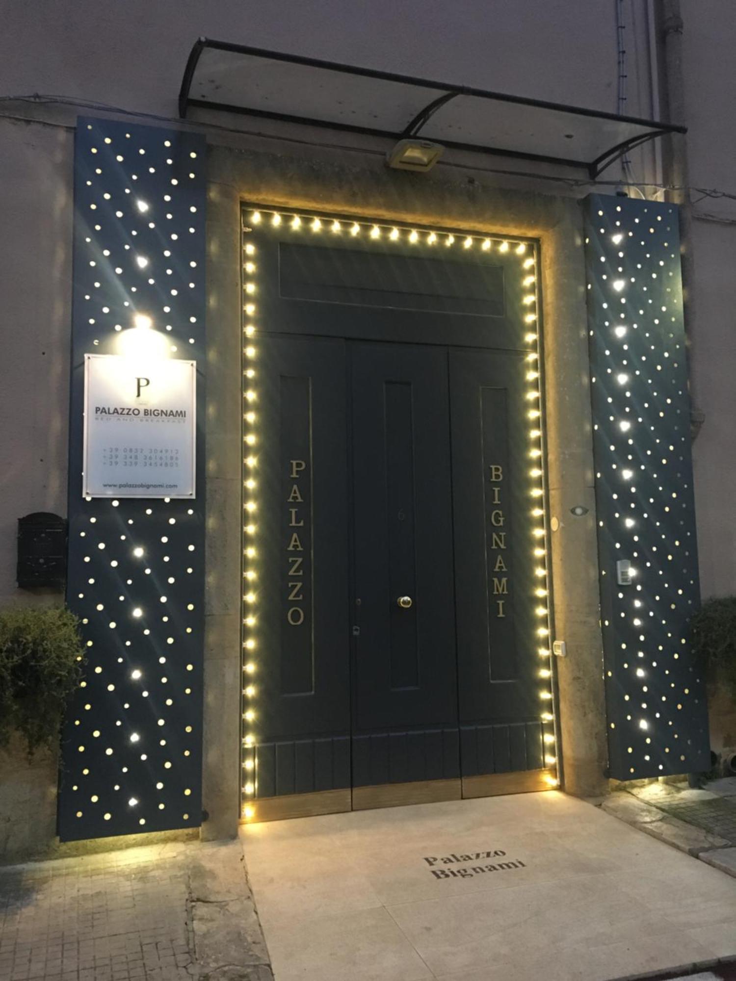 Palazzo Bignami Acomodação com café da manhã Lecce Exterior foto