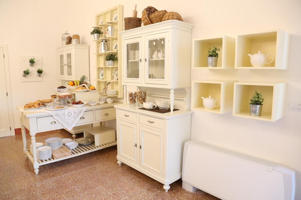 Palazzo Bignami Acomodação com café da manhã Lecce Exterior foto